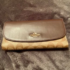 Coach wallet